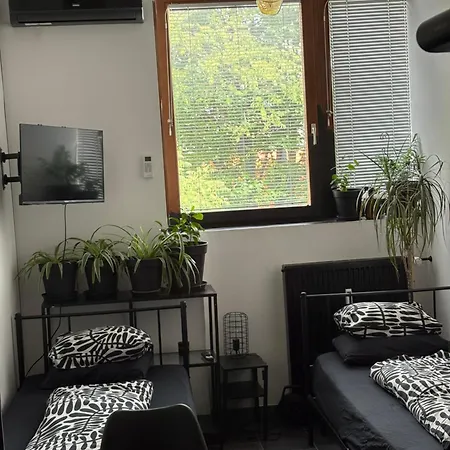 Industrial Zone-studio 3 * Lublaň