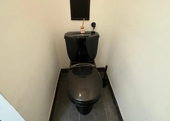 Industrial Zone-studio 3 Apartment *